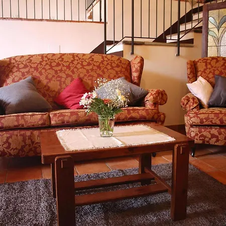 Nyaraló Casa Vecchio Frantoio, Lombrici Camaiore